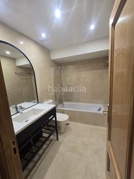 Foto 67e46e10-ee9e-441f-98a8-6aca62d21010. Lloguer loft amb calefacció piscina a San Juan Bautista Madrid