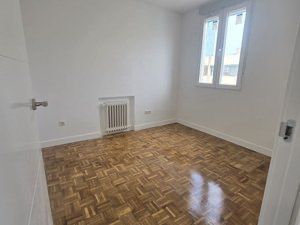 Alquiler Piso en Calle de mauricio legendre 36. Excelente piso todo exterior, muy luminoso, recien reformando