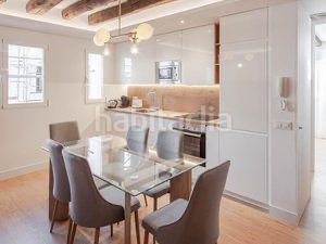 Foto 7ec31fbb-200c-41d9-a566-41fdfee5172b. Pis amb calefacció a Universidad-Malasaña Madrid