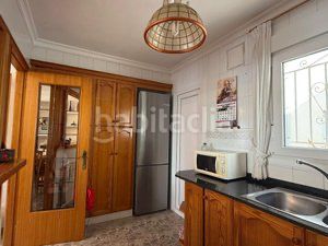 Foto 14a233fb-8c81-46e8-96b8-e1de370a67b7. Casa adossada amb calefacció aparcament a Casco Urbano Vinaròs