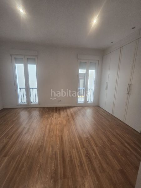 Foto 035cabd9-6621-488a-bcc2-6a70b38b1d96. Rent flat with heating in Recoletos Madrid