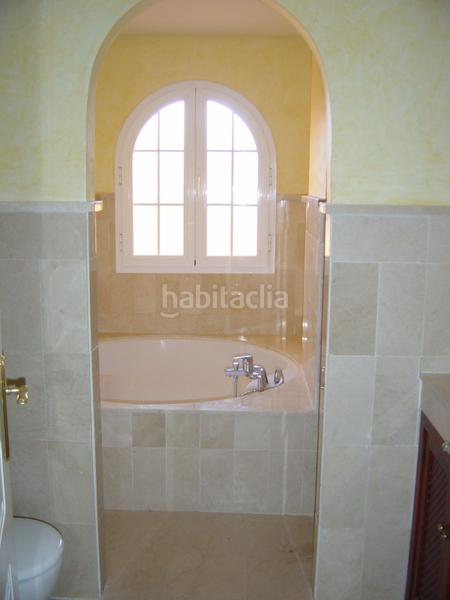 Foto 81769a92-b926-457f-b5a5-fd88f97b02f6. Casa a schiera con parcheggio piscina in Nagüeles Alto Marbella