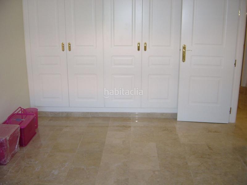 Foto 4b7cd123-e201-4d4a-b223-88093f9b2fd8. Casa adossada amb aparcament piscina a Nagüeles Alto Marbella