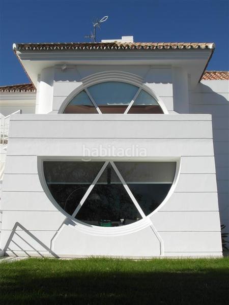 Foto 87a89abf-395d-42e5-b811-7acb2c3d3225. Chalet mit parking pool in los arqueros - puerto del almendro Benahavís