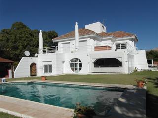 Chalet in Los Arqueros  - Puerto del Almendro