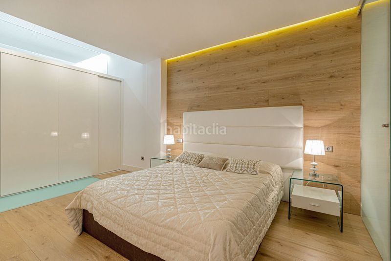 Foto 9ecb1a7d-554b-4aed-9852-daad6c8df898. Planta baixa amb aparcament piscina a Puerto Banús Marbella