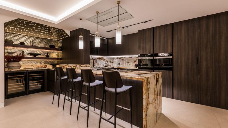 Foto 06cf4622-537b-4c9e-a9cb-3d4f948395e4. Duplex con parcheggio piscina in Río Real Marbella