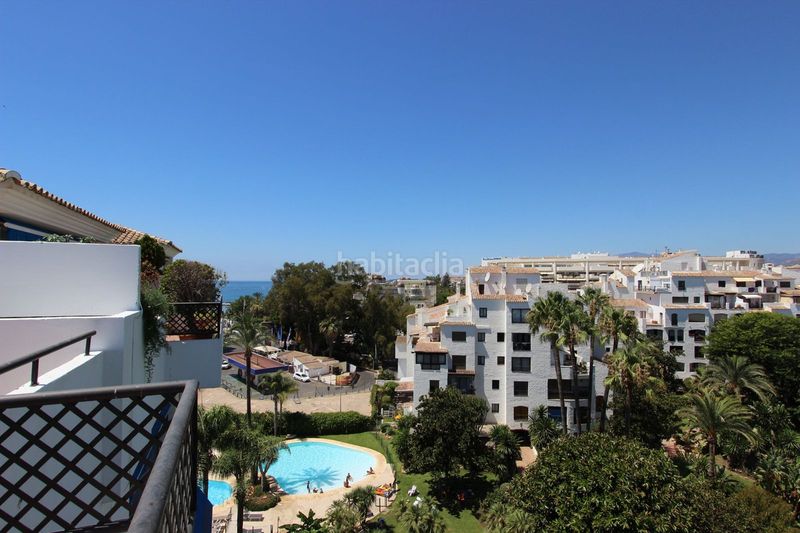 Foto 056d02c0-7be0-4e47-a95d-9032f93088d8. Àtic amb aparcament piscina a Puerto Banús Marbella