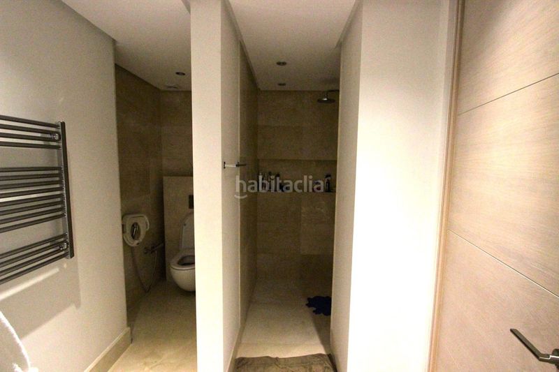 Foto 323e4a15-a3ec-47fc-b6a0-8de3f6fc6926. Àtic amb aparcament piscina a Puerto Banús Marbella