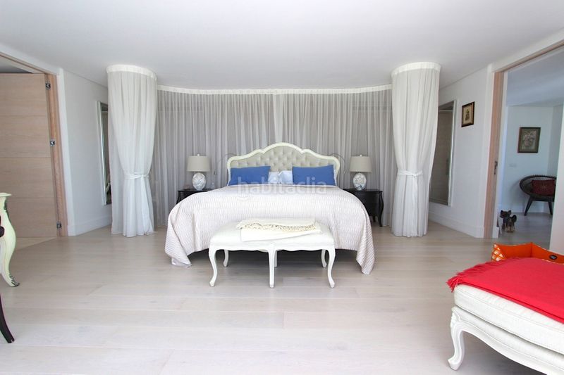 Foto a9d8722a-b149-4cab-909a-18b44b110262. Ático en Puerto Banús Marbella