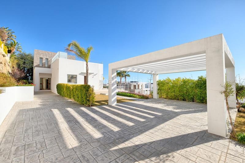 Foto dedf6425-a0c7-41c3-8a6a-72398f7c06a4. Chalet mit pool in los arqueros - puerto del almendro Benahavís