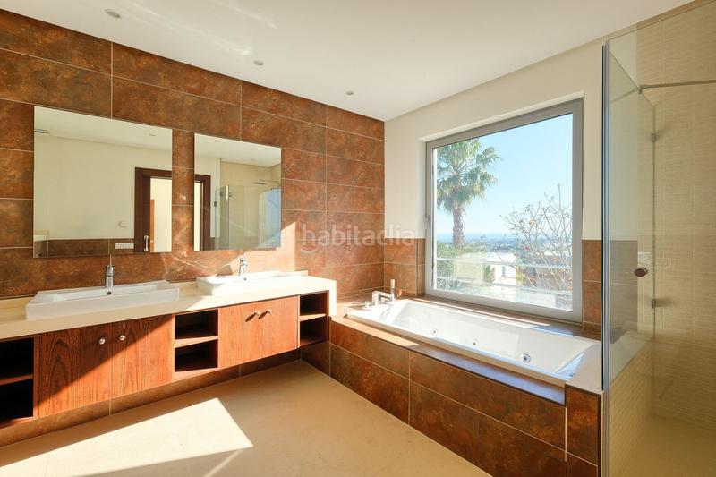 Foto 14679353-1b4b-40c0-b68e-8783df9fddc6. Chalet avec piscine dans los arqueros - puerto del almendro Benahavís