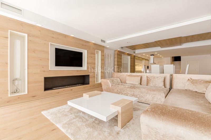 Foto 58808cd8-20bc-41be-ab53-af48a14181e2. Rent ground floor with parking pool in Puerto Banús Marbella