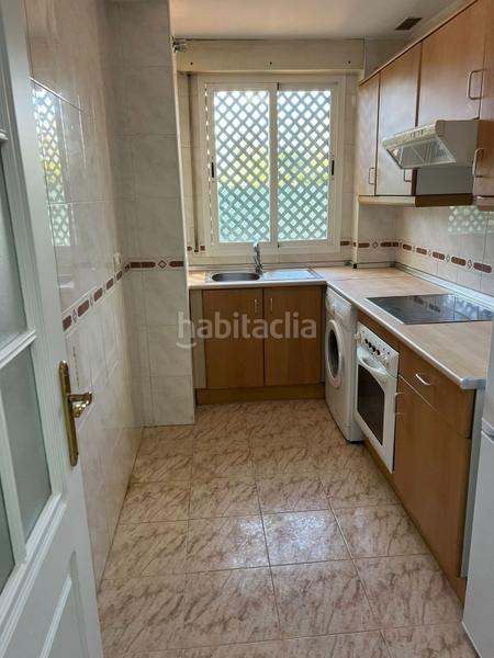 Foto b299fd3f-c11e-43b5-8dbf-1ddfd13d535d. Planta baja en Nueva Andalucía centro Marbella