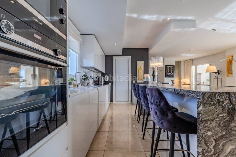 Foto 054cd8e9-30ef-4f98-88de-e61818546f5d. Dúplex amb aparcament piscina a Alto de los Monteros Marbella