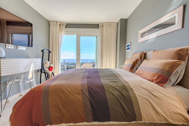 Foto 66cea04f-4d3e-42d9-a7d3-50d6bff76ec0. Dúplex amb aparcament piscina a Alto de los Monteros Marbella