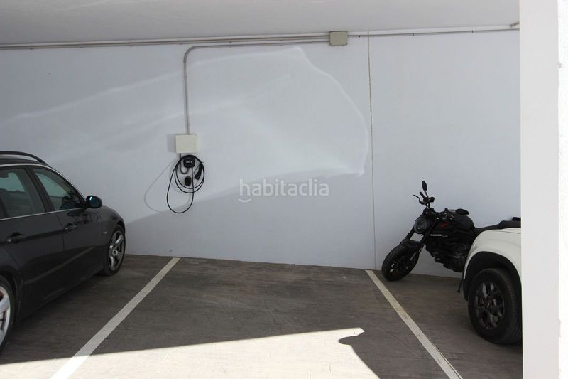 Foto 67492f92-1889-4c1b-badf-66740ebee720. Dúplex amb aparcament piscina a Alto de los Monteros Marbella