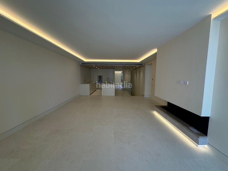 Foto 74a49c0a-5c68-4daf-b80a-94d9f10f25d1. Planta baixa amb aparcament piscina a bahía de Marbella Marbella
