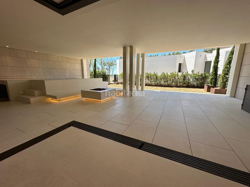 Foto 8e63d08f-ca9c-4a4c-a06e-645591142816. Planta baixa amb aparcament piscina a bahía de Marbella Marbella