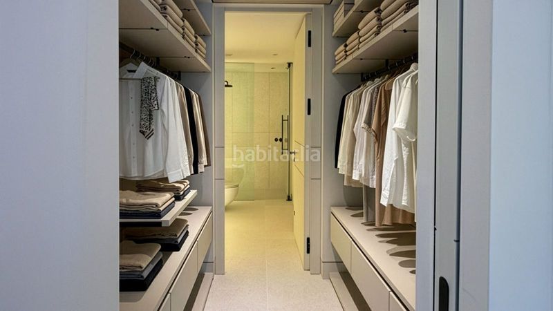Foto 9d6a2739-e48e-4538-ae51-f1bab93d8abd. Planta baixa amb aparcament piscina a bahía de Marbella Marbella