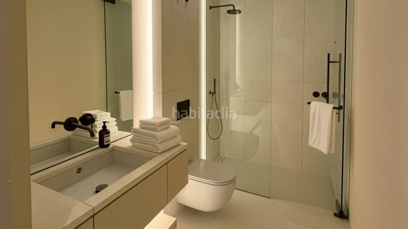 Foto e5570148-0f2c-469d-bdcd-62f9ab393859. Planta baixa amb aparcament piscina a bahía de Marbella Marbella