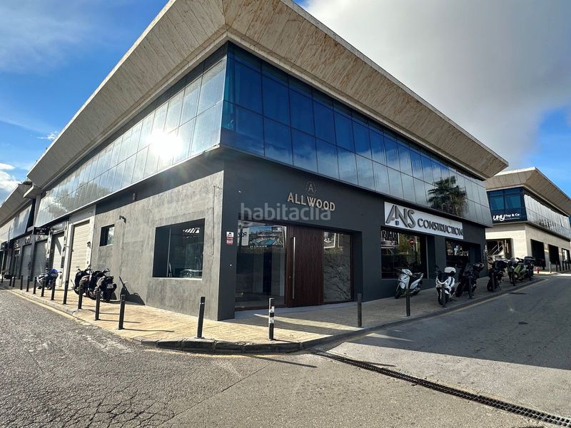 Foto 0b09bcb0-002f-4e6d-b674-16d6dde8fab9. Local comercial a Puerto Banús Marbella
