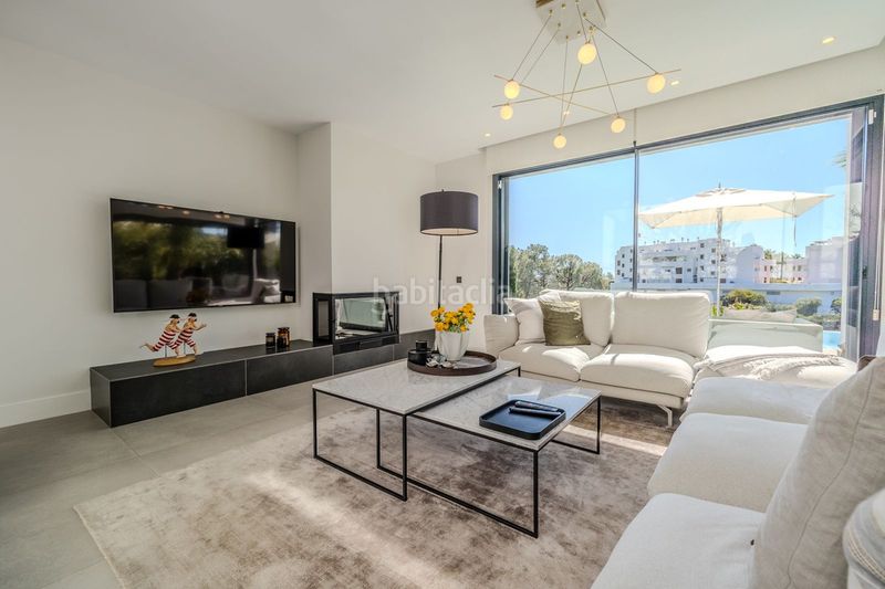 Foto 1afc47fb-45bf-455c-9267-6c7f0be59d86. Chalet con parcheggio piscina in la cala Mijas Mijas