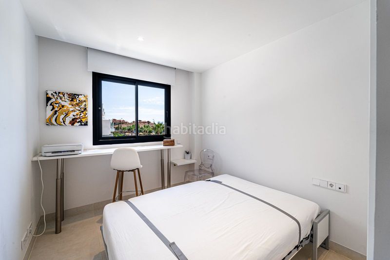 Foto 89a9831a-f721-4918-ad6a-4eddae1b2871. Apartament amb aparcament piscina a El Higuerón Fuengirola