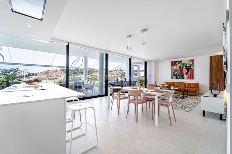 Foto 90b055de-8511-4750-bea0-a3d9f406d64f. Apartament amb aparcament piscina a El Higuerón Fuengirola