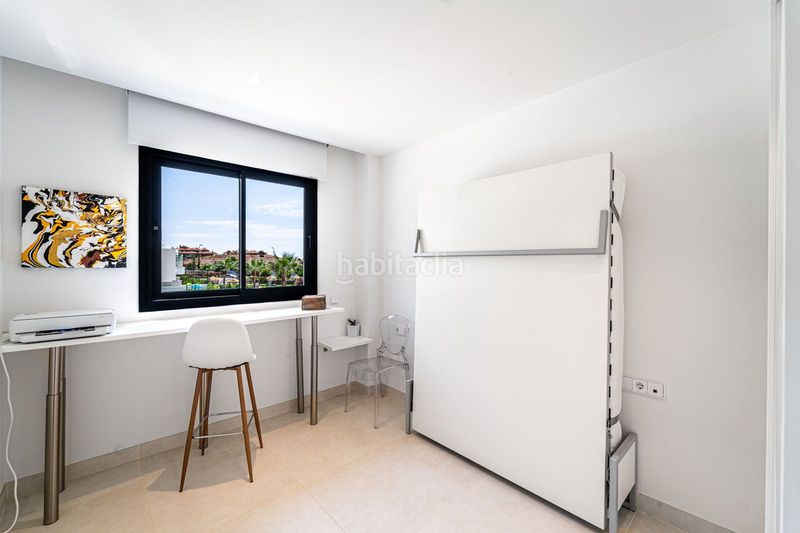Foto d39c0896-f6b9-4a7f-b534-89259686a82e. Apartament amb aparcament piscina a El Higuerón Fuengirola