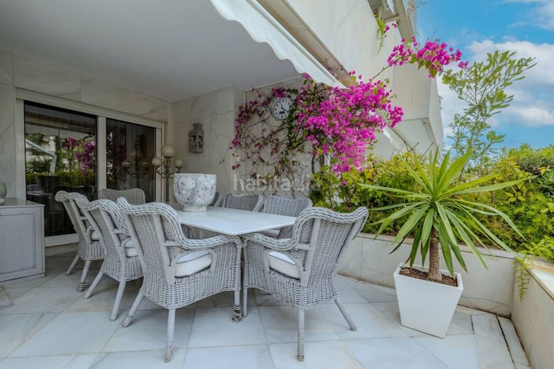 Foto 7558423f-badd-47a5-b2e5-a65fc29b9ff9. Planta baixa amb aparcament piscina a Puerto Banús Marbella