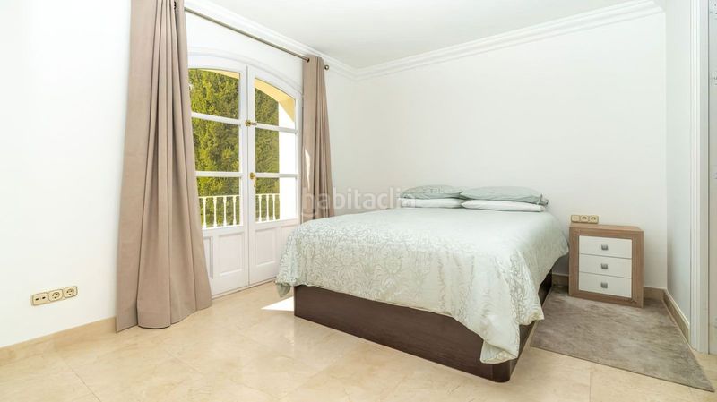 Foto 1de1a754-b09d-4cb9-8aaa-fbe4c08c42e4. Casa adossada amb aparcament piscina a La Quinta Benahavís