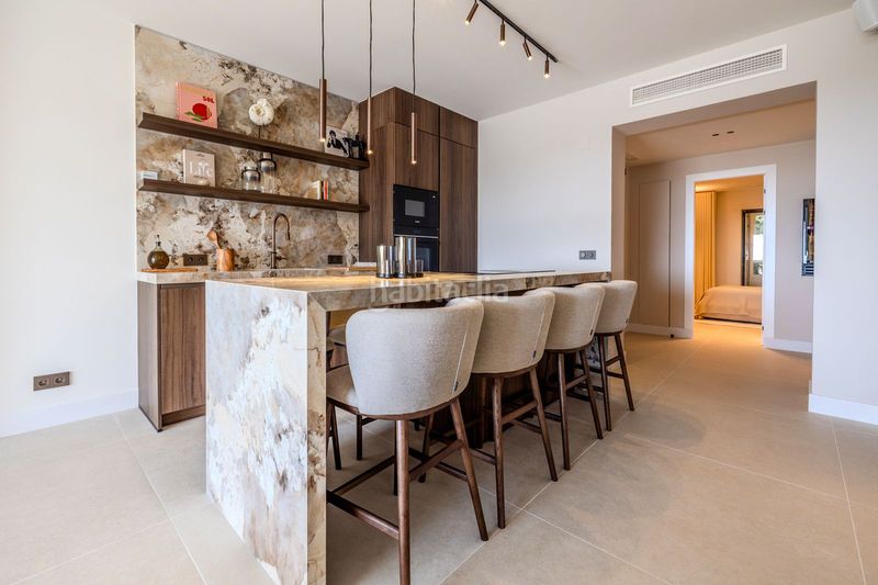 Foto 7a05ab7d-9965-45a7-b8eb-b9f2935a3569. Apartament amb piscina a La Quinta Benahavís