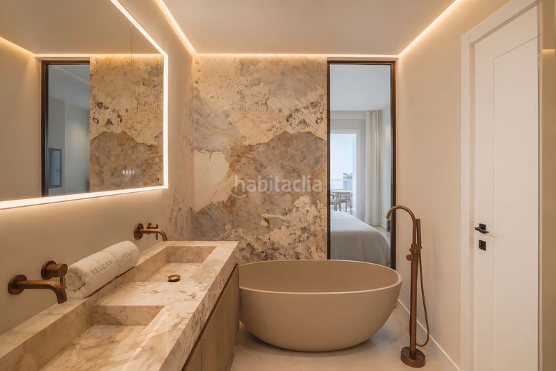 Foto b4587046-9541-445f-b056-3d5856375444. Apartament amb piscina a La Quinta Benahavís