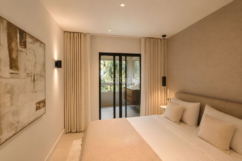 Foto cc7e130f-4dd7-4dcc-9a65-44dfeeda06bb. Apartament amb piscina a La Quinta Benahavís