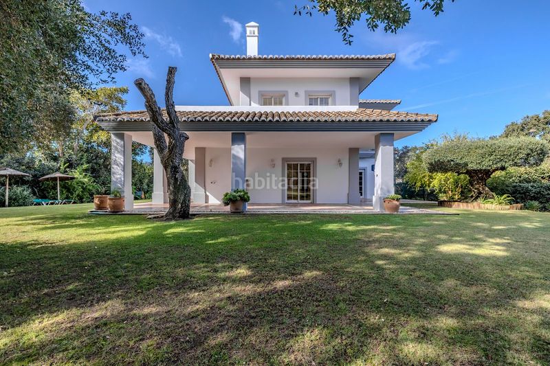 Foto 3c081399-de2f-4731-a121-dc5928159e82. Chalet en Sotogrande alto Sotogrande