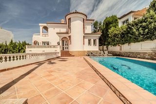 Chalet en El Faro de Calaburra - Chaparral