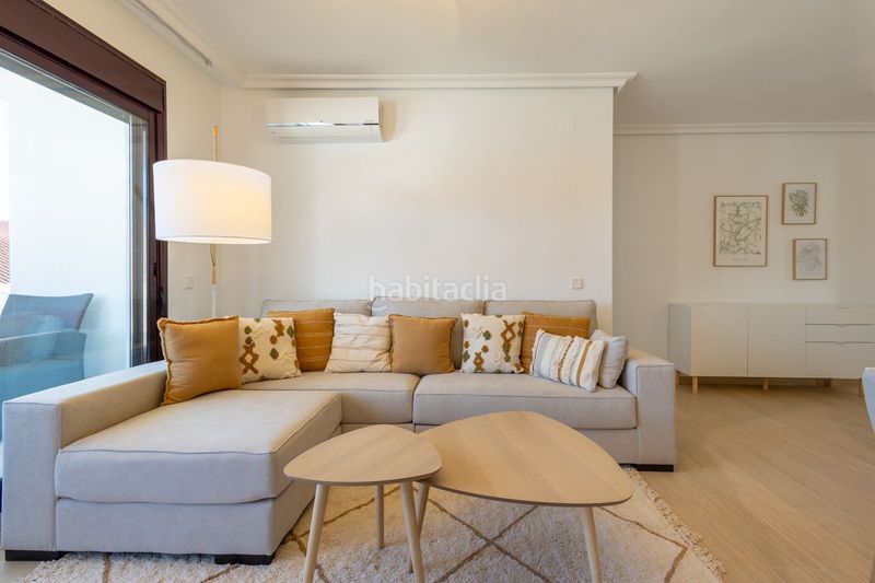 Foto f9acb40f-109c-45c6-a349-5fcd6a67462a. Apartamento en Puerto Banús Marbella