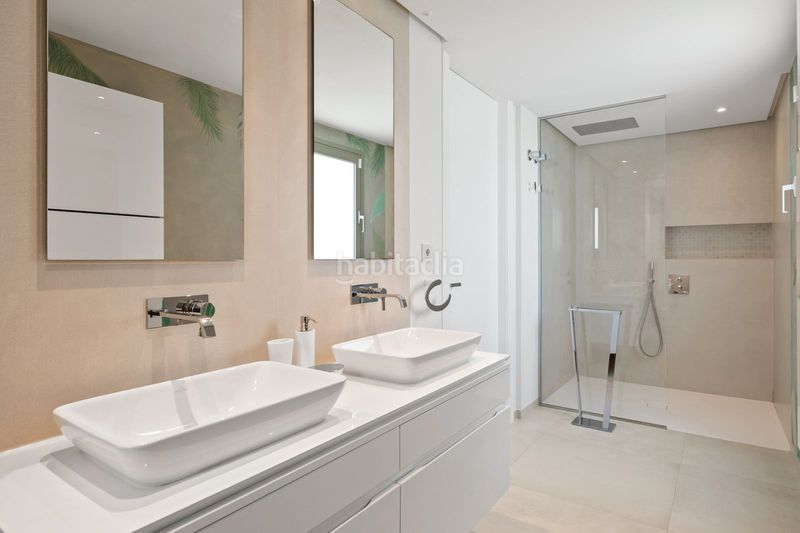 Foto b65689d1-7d39-4884-83dc-93ca0b5a52ac. Piano terra con parcheggio piscina in Los Naranjos Marbella