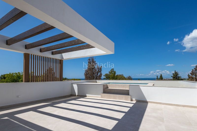 Foto 0c24db66-e43f-42f4-90a1-2544065f6d7a. Chalet avec parking piscine dans La Merced Marbella