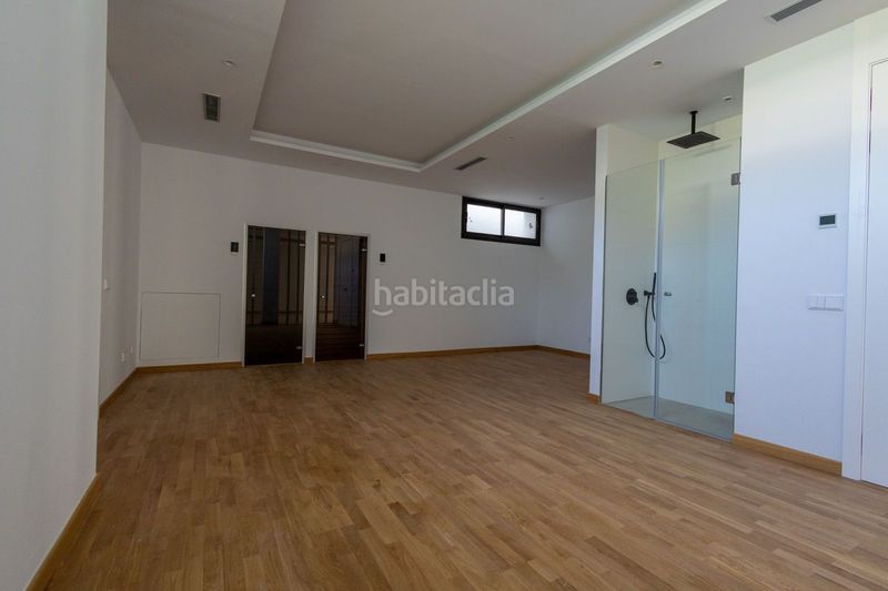 Foto 79ca5fa3-ddac-4264-91d0-9d732dc27f0a. Chalet avec parking piscine dans La Merced Marbella