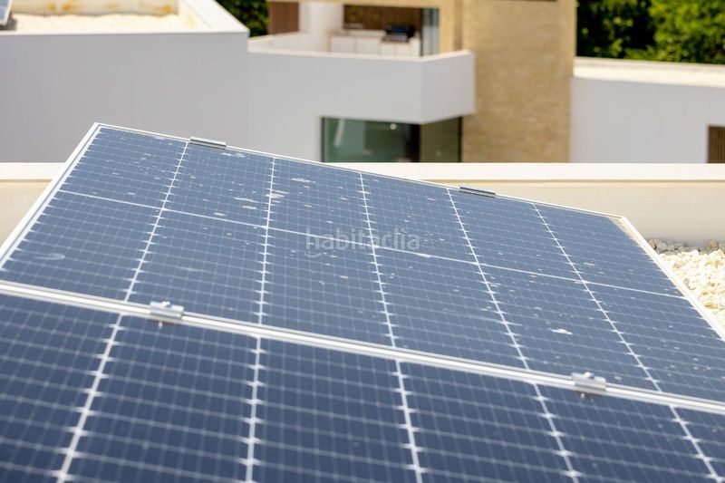 Foto b29085a0-0d35-4a47-b3cd-2052d6f199ed. Xalet amb aparcament piscina a La Merced Marbella