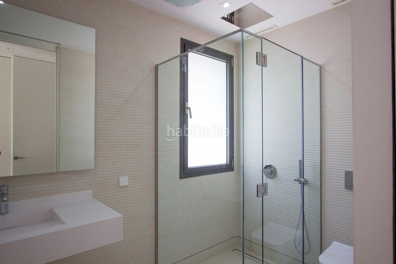 Foto 7b909928-67dc-44ce-be34-954cc29e4f57. Xalet amb aparcament piscina a Puerto Banús Marbella