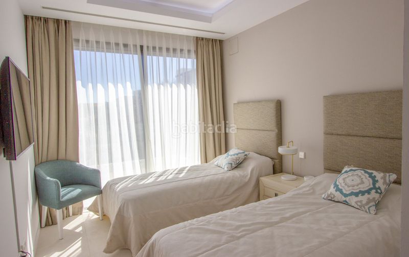 Foto d2244624-50b0-49fe-8ec1-7044b6dfca11. Xalet amb aparcament piscina a Puerto Banús Marbella