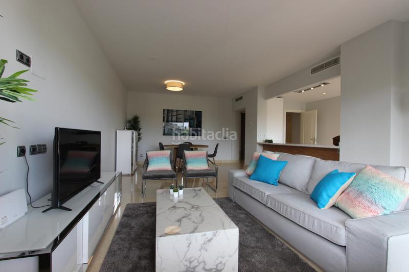 Foto b3a677f9-0cf3-405e-93cd-98ab74cccab1. Ground floor with parking pool in los arqueros - puerto del almendro Benahavís