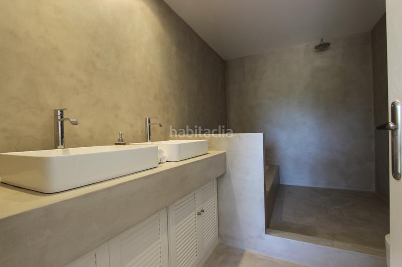 Foto 200550f3-83d0-4ef2-a193-a1859d3454b8. Planta baixa amb aparcament piscina a los arqueros - puerto del almendro Benahavís