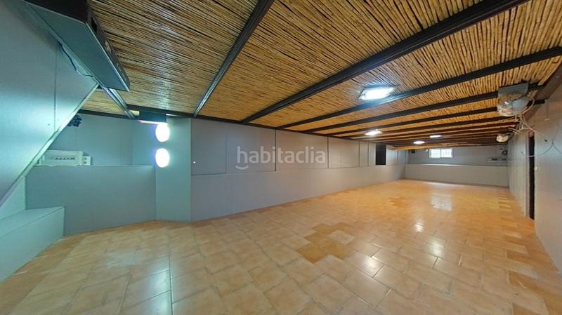 Foto 1f013bfe-5840-4fd3-9ef0-4f64c9d663e3. Chalet en Picassent