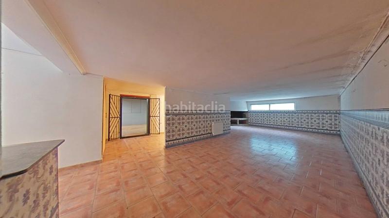 Foto 7166bef0-4da8-49ae-a1a9-ea0527f08b25. Chalet en Picassent