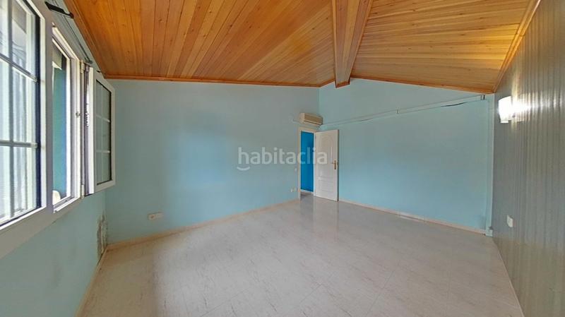 Foto 828cd6b7-3d0e-4134-834a-4df2bf03a74b. Chalet en Picassent