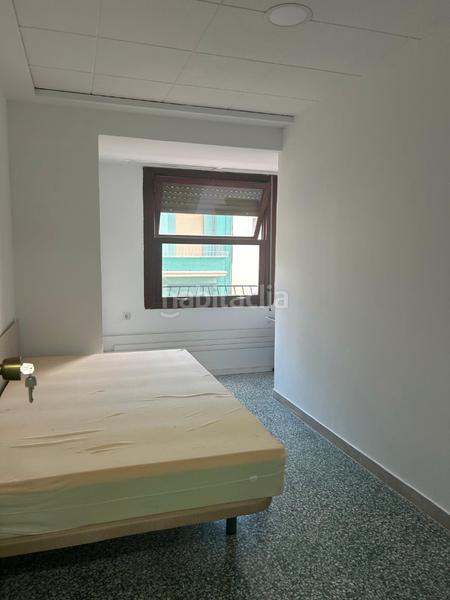 Foto e6f0ade4-e2a5-4706-8311-739d72a4c943. Chalet en Picassent